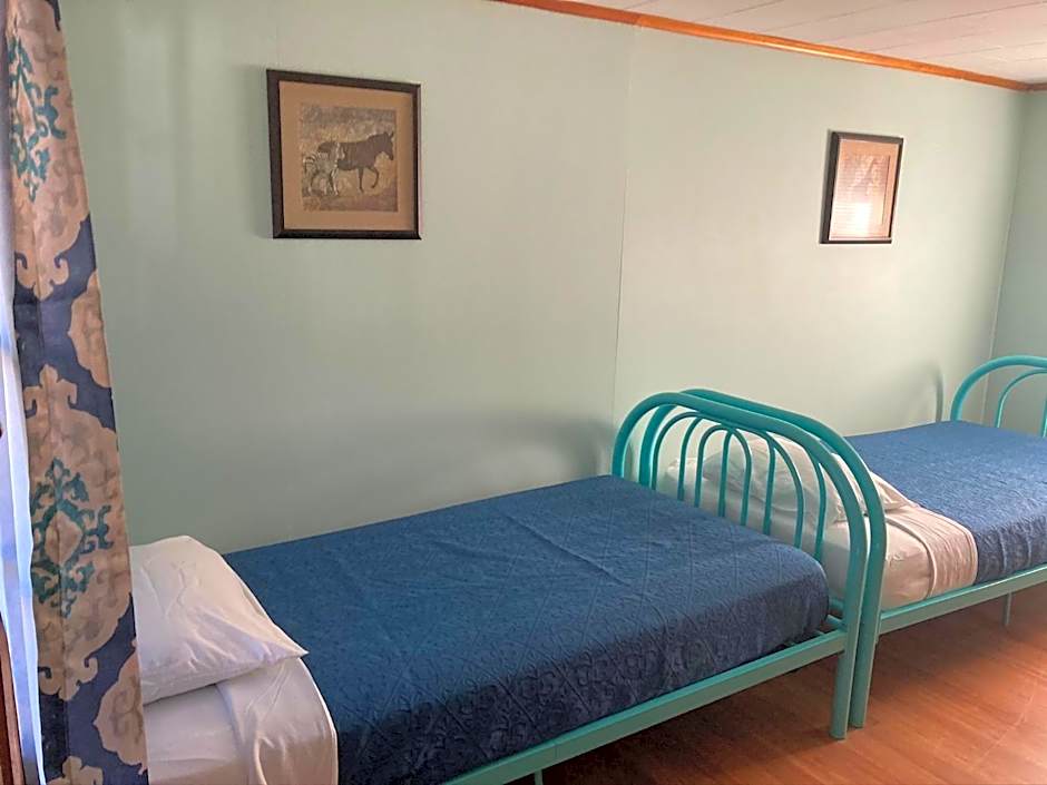 Hillside Motel