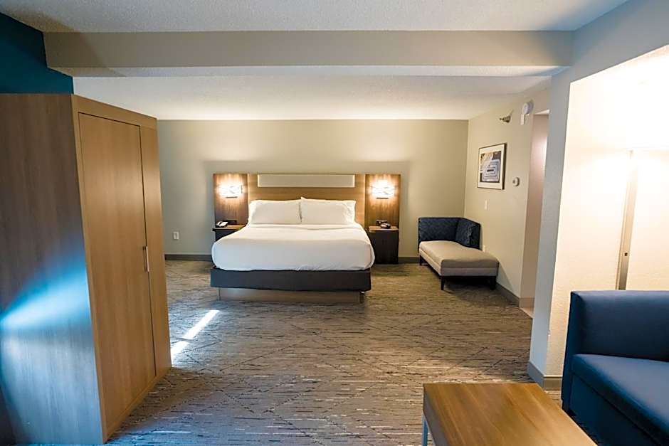 Holiday Inn Express Hotel & Suites Knoxville-North-I-75 Exit 112 By IHG