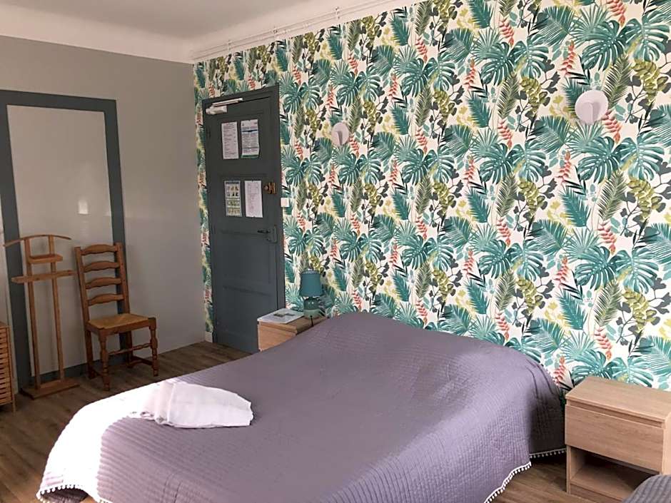 Photo 1 of 3 of Family Room