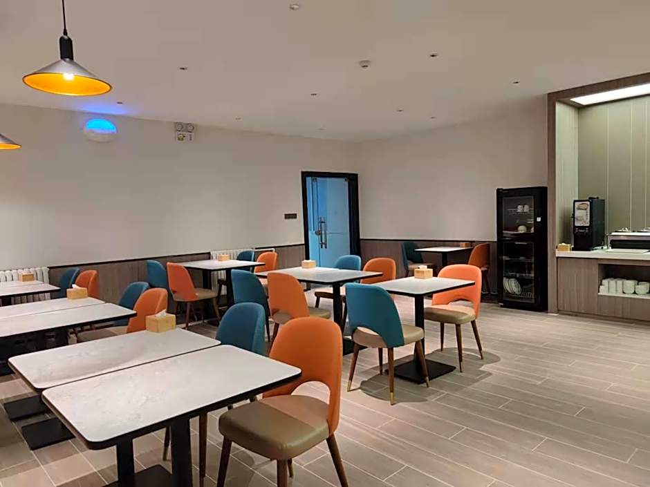 Hanting Hotel Qingdao Wanxiang City