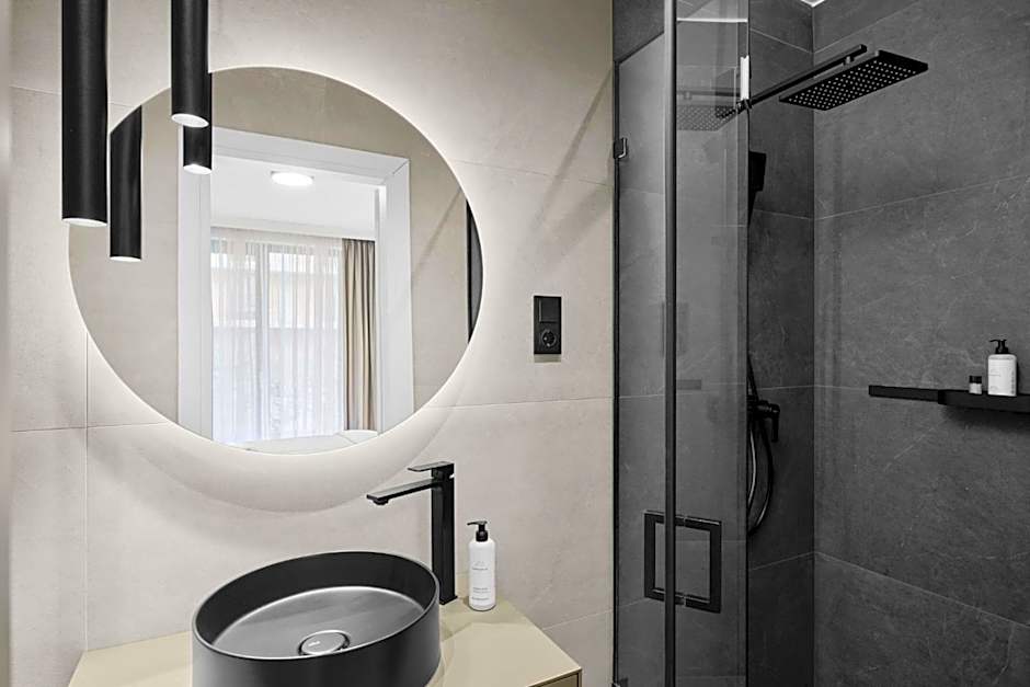 Collect Residence