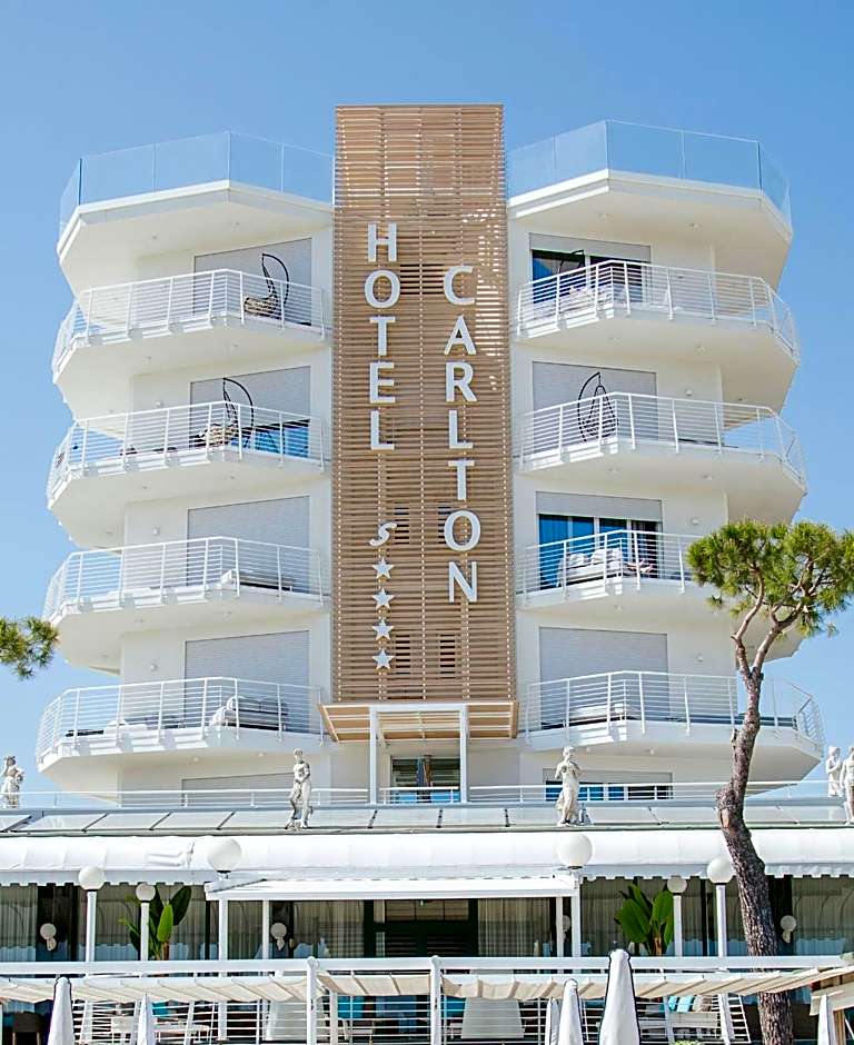 Hotel Carlton