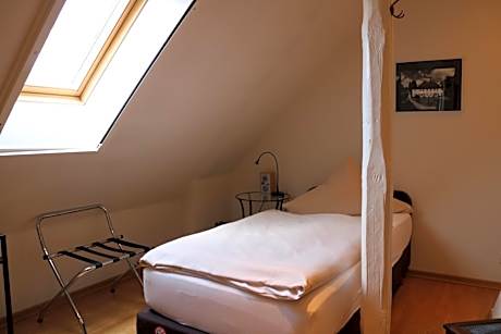 Single Room with Shower