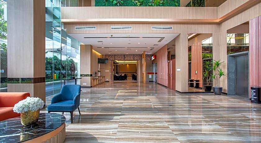 HARRIS Hotel & Conventions Gubeng