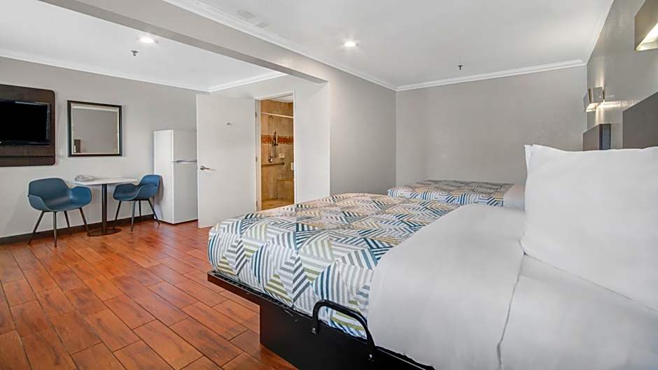 Studio 6 Ontario CA Convention Center Airport