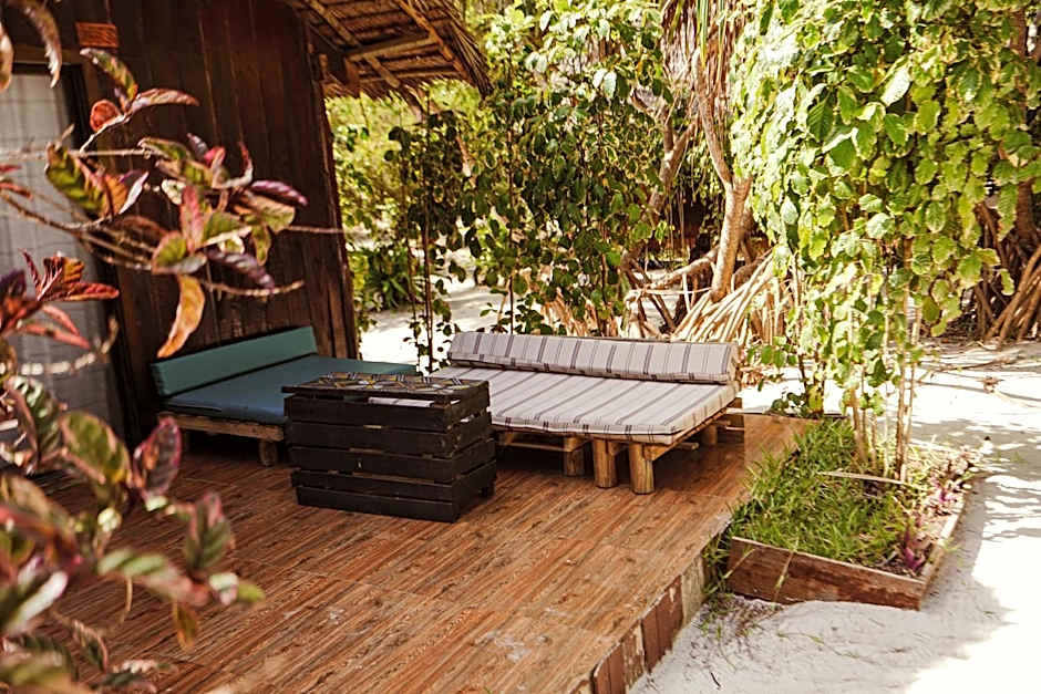 Kinazi Upepo Beach Hotel – Paje