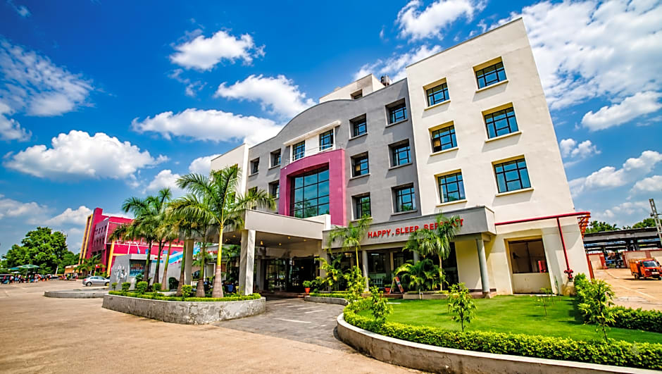 Max Hotels Jabalpur
