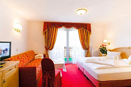 Superior Double or Twin Room with Balcony