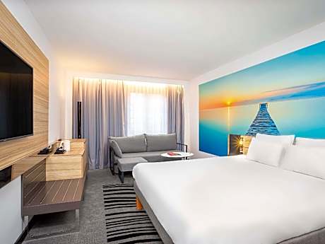 Superior Room ideal for families. 1 double bed and 2 single sofa beds