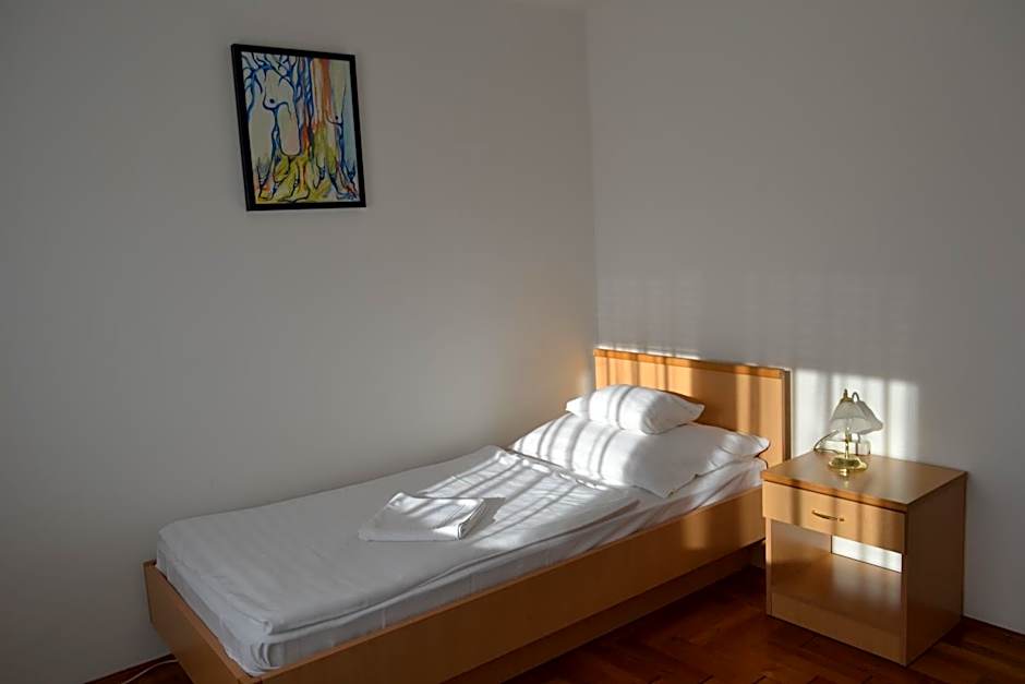 Leier Business Hotel