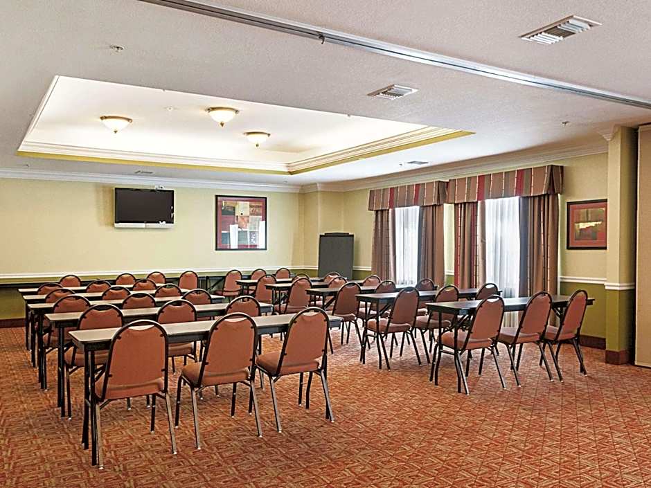 La Quinta Inn & Suites by Wyndham Slidell - North Shore Area