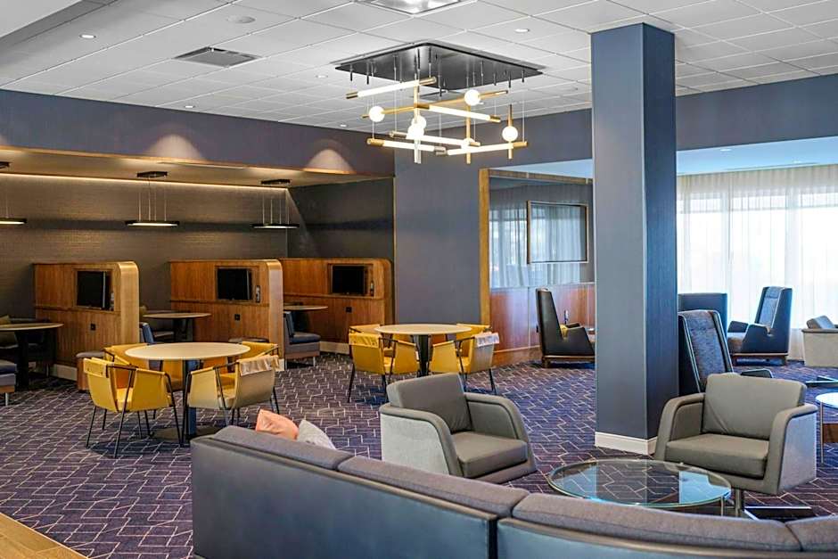 Courtyard by Marriott Indianapolis Fishers
