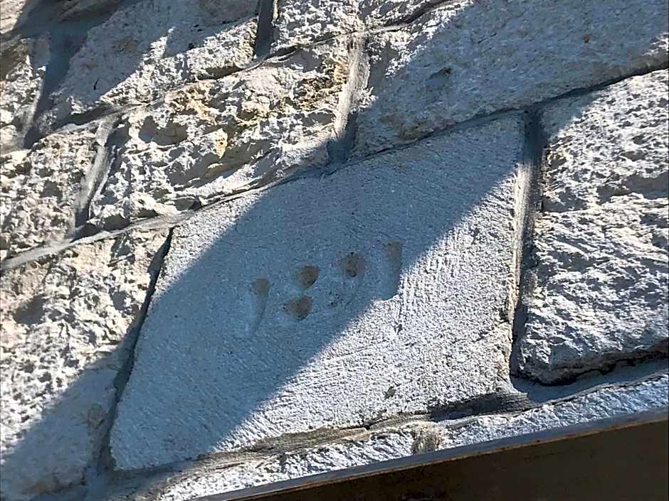 Nirvana Rooms & Apartments