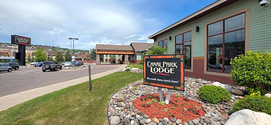Canal Park Lodge