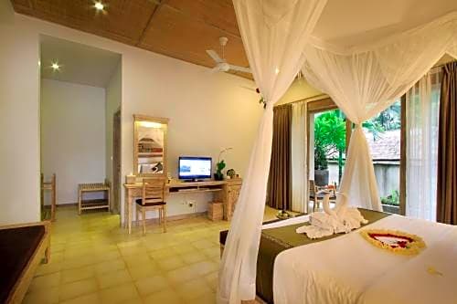 Photo 1 of 4 of Nandini Suite
