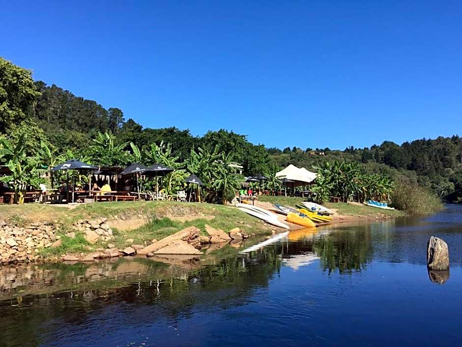 The Riverdeck Accommodation and Backpackers