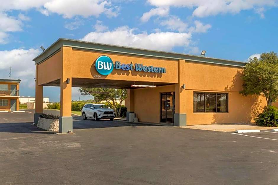 Best Western Taylor Inn