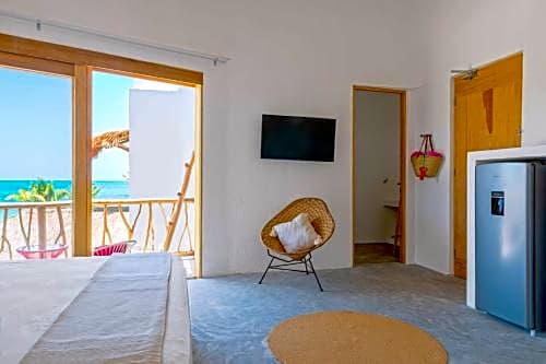 Punta Blanca Beachfront Suites