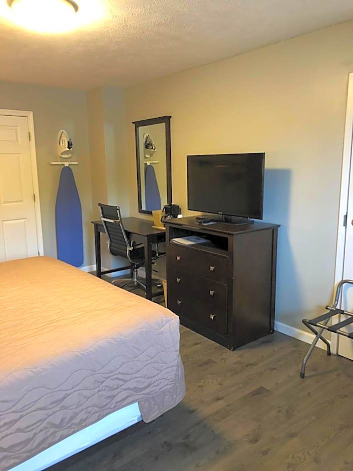 Deerfield Inn and Suites - Fairview