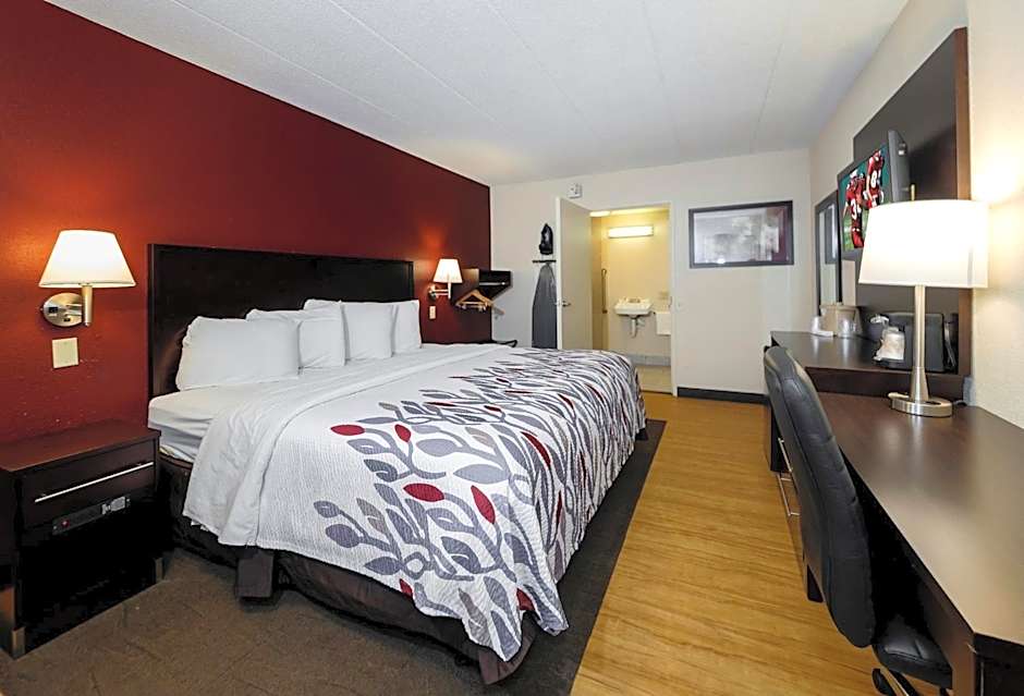 Red Roof Inn Detroit - Troy