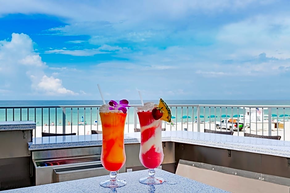 Holiday Inn Express & Suites Panama City Beach - Beachfront By IHG