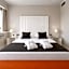 Hotel Chamartin The One