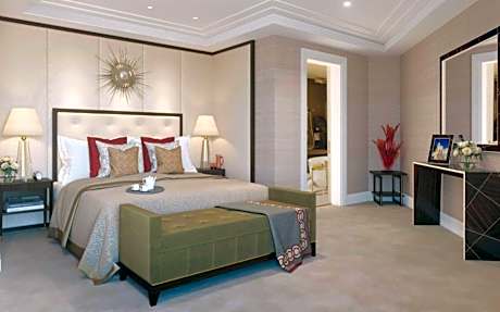 Three Bedroom Tower View Hotel Residence