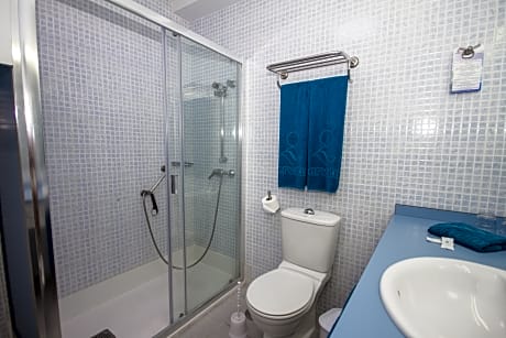 Classic 1 bedroom apart balcony sunsuite 3 adults