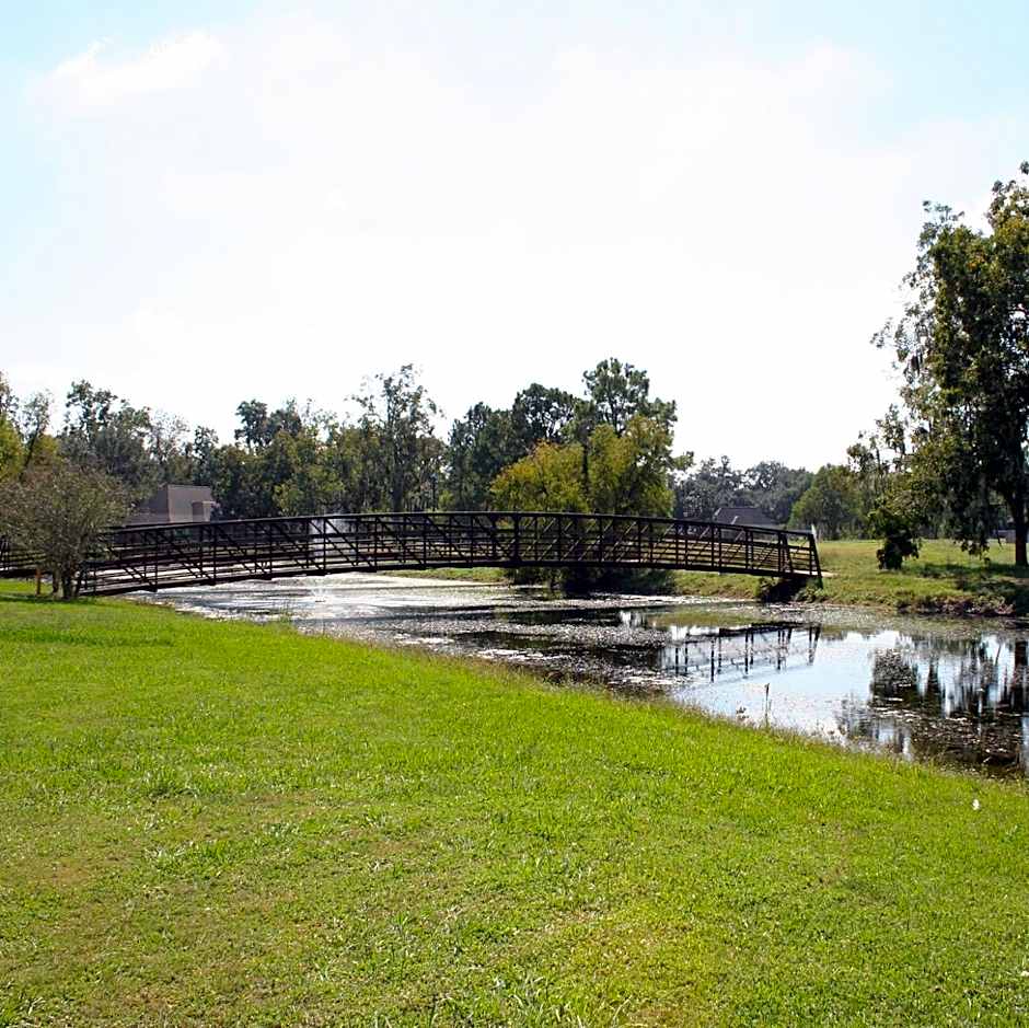 Columbia Lakes Hotel & Conference Center