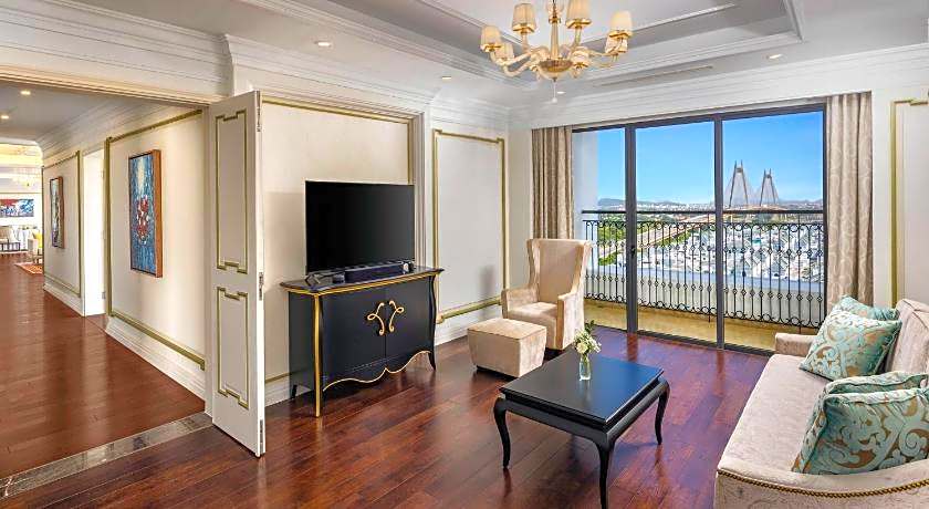 Melia Vinpearl Hai Phong Rivera