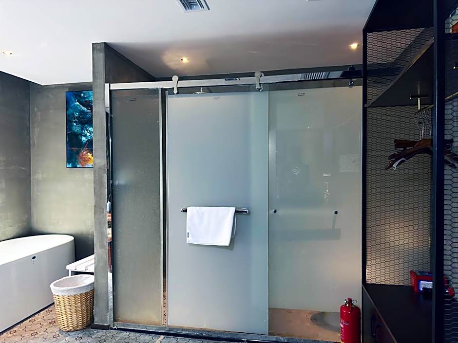 Suzhou Unique Space Design Art Hotel