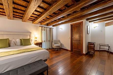 Double Room with Bath