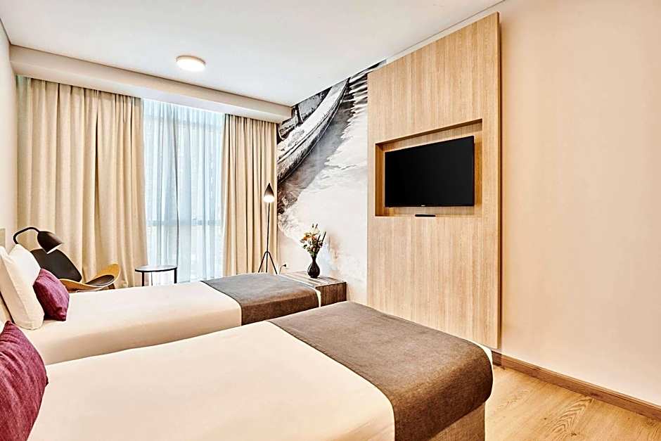 Dazzler by Wyndham Rosario