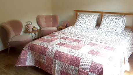 Double Room with Private External Bathroom