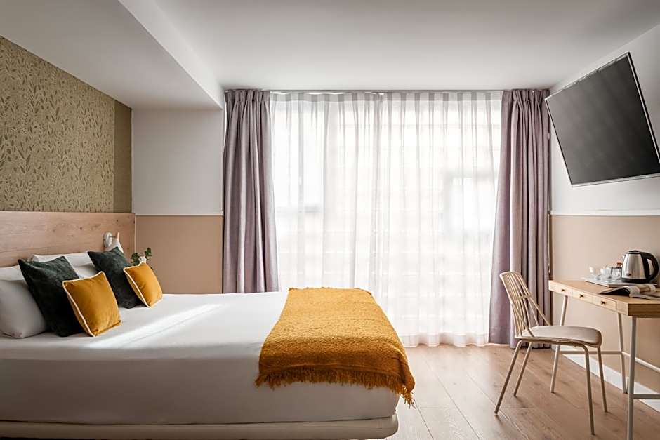 BYPILLOW House