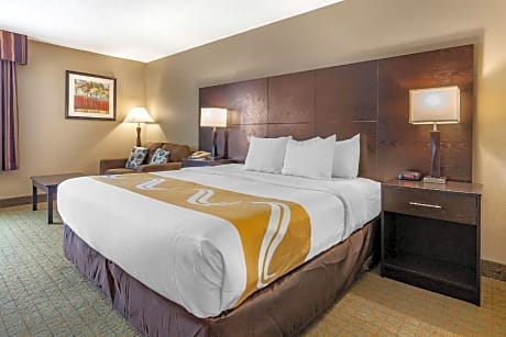 King Room - Accessible/Non-Smoking