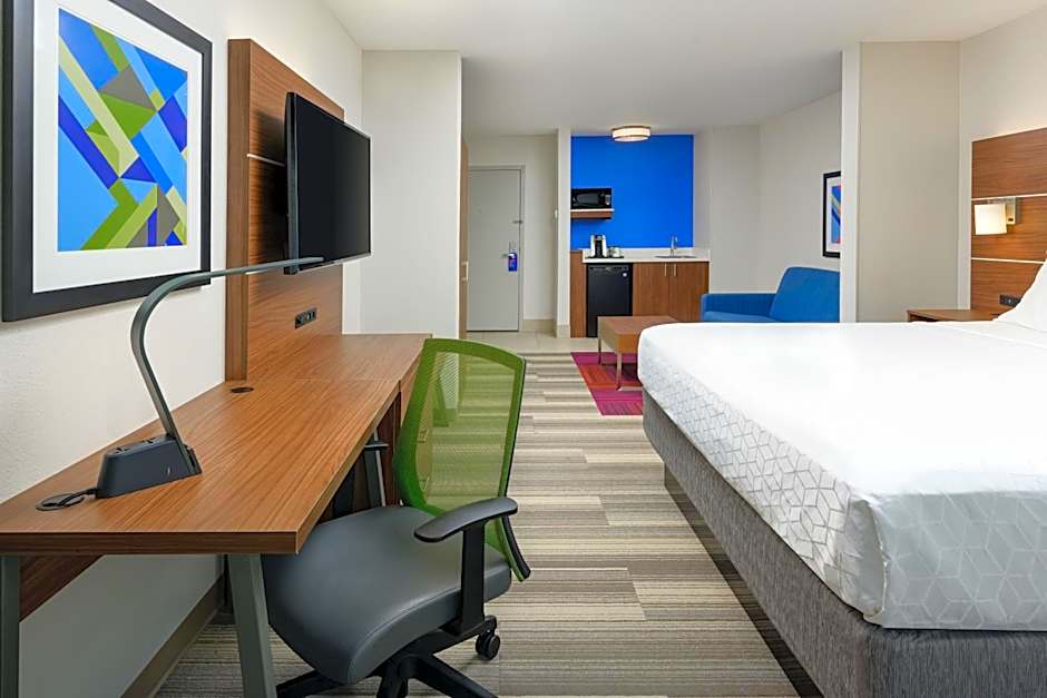 Holiday Inn Express - Tullahoma By IHG