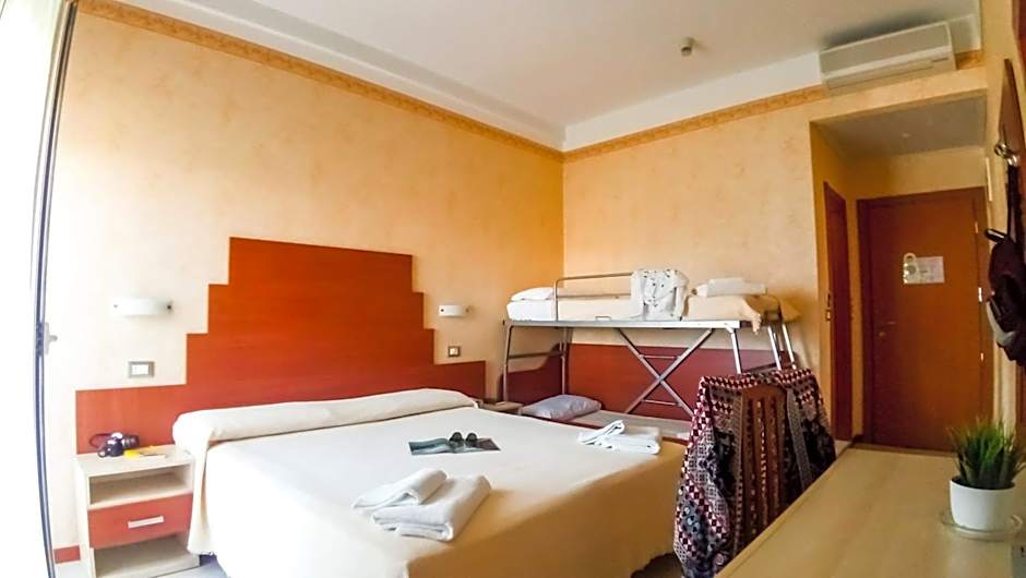 Hotel Condor