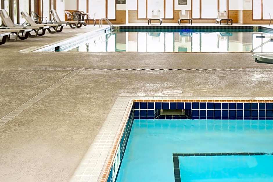 Holiday Inn Express & Suites Hayward By IHG