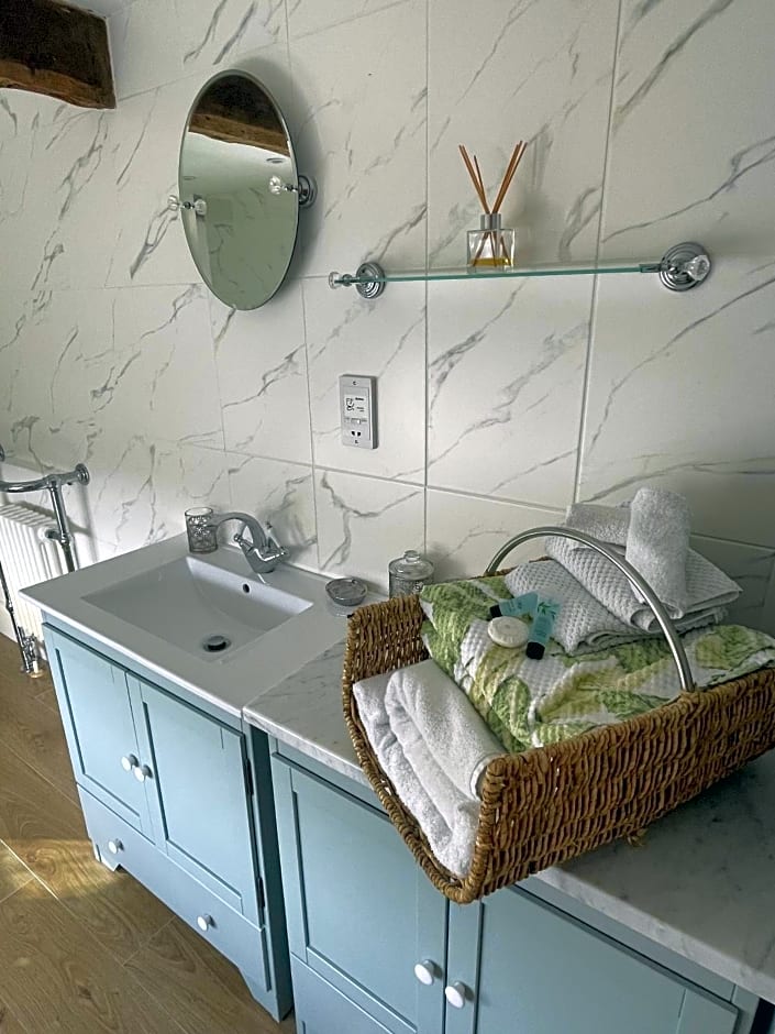 Eagle House - Award Winning B&B and Apartment