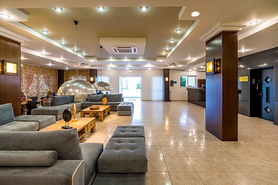 SENSEANA Sea Side Resort & Aquadventure