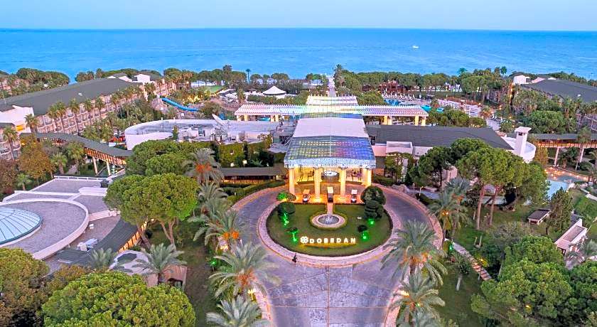 Dobedan World Palace