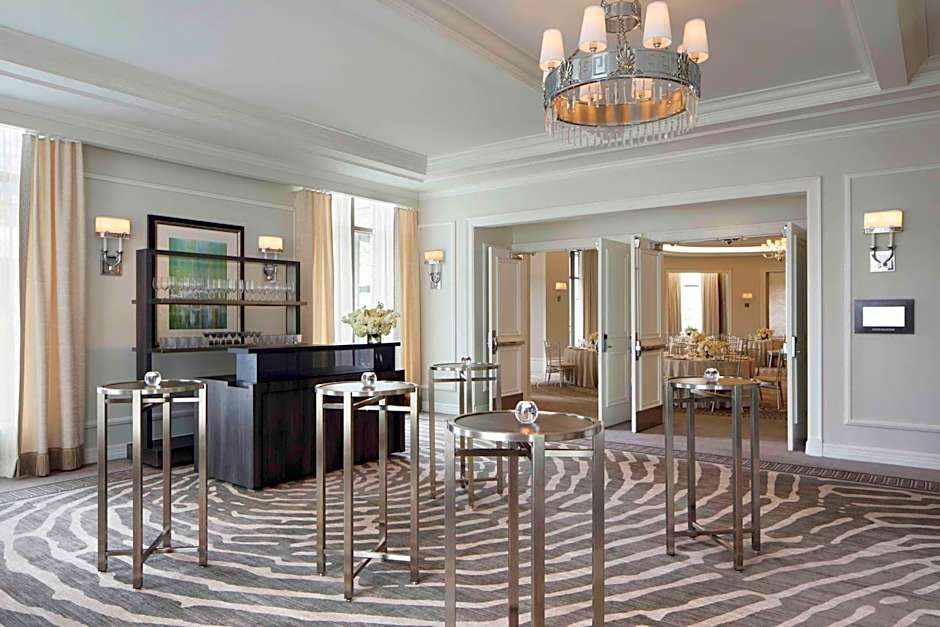 Waldorf Astoria By Hilton Atlanta Buckhead