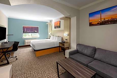 Baymont by Wyndham Texas City