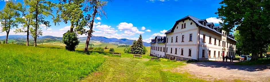 Hotel Poutní Dům