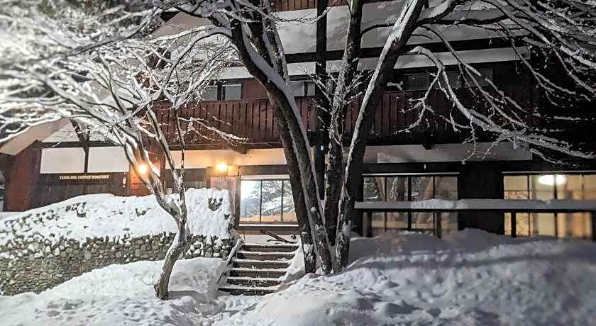 Tanigawa Valley Lodge & Coffee Roastery