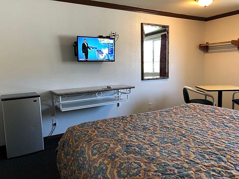 Starlight Inn, Valley Blvd - Downtown LA