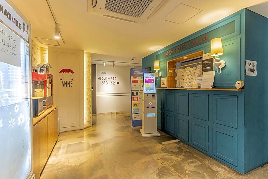 Hotel Yaja Hwajeong Station