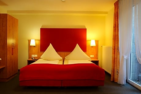 Economy Double or Twin Room