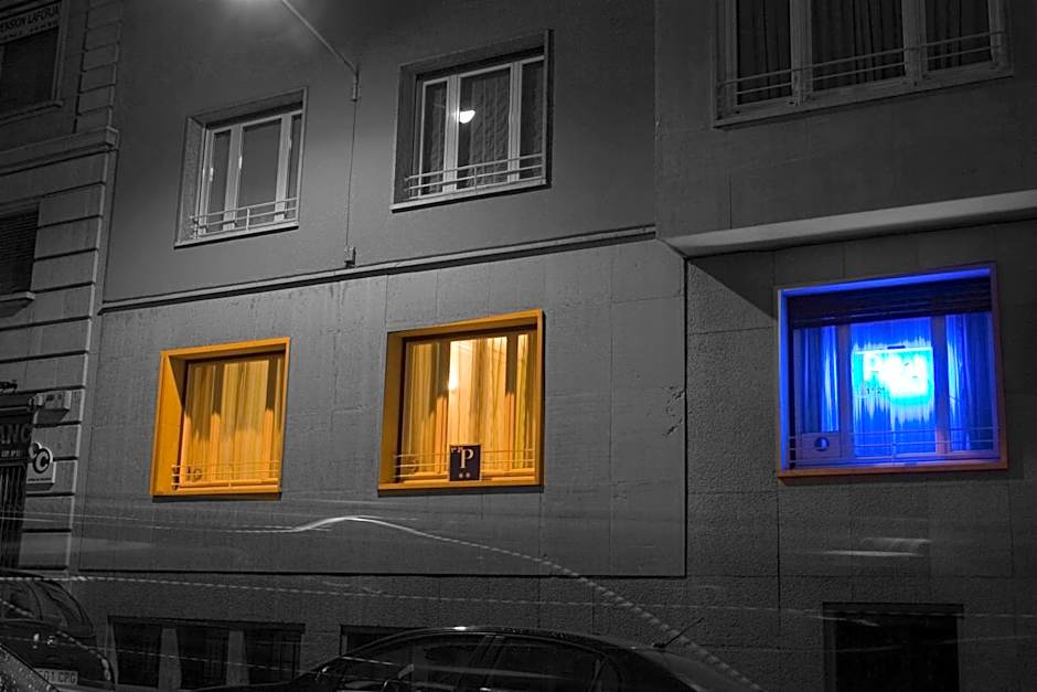 Petit Hotel
